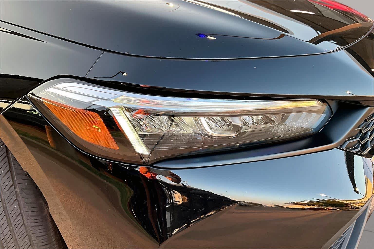 Certified Used 2025 Crystal Black Pearl Honda LX image 25