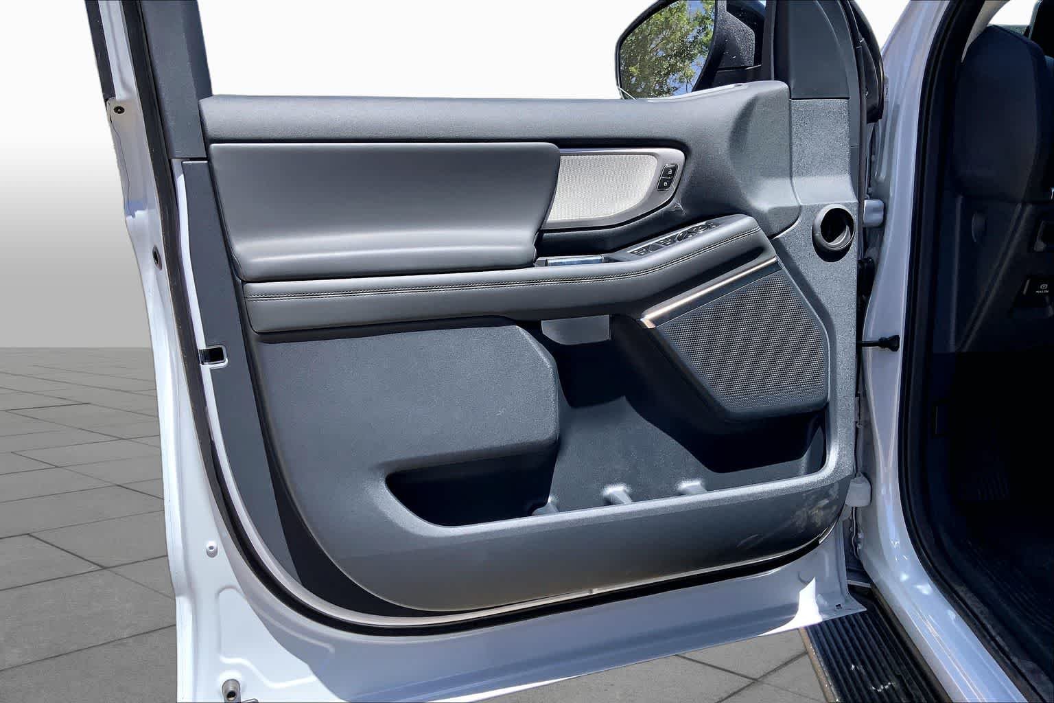 New 2026 Space Silver Metallic Ford Active image 10