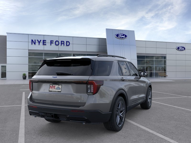 New 2026 Carbonized Gray Metallic Ford ST-Line image 8