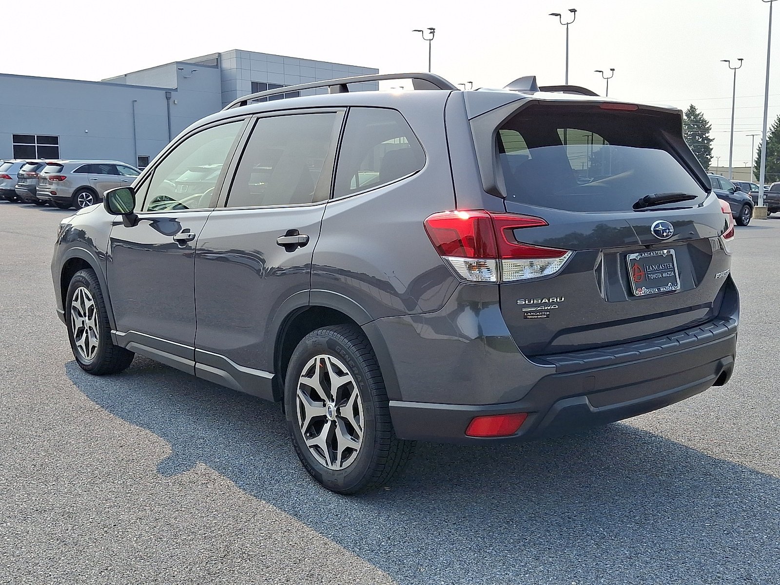 Used 2020 Magnetite Gray Metallic Subaru Premium image 5