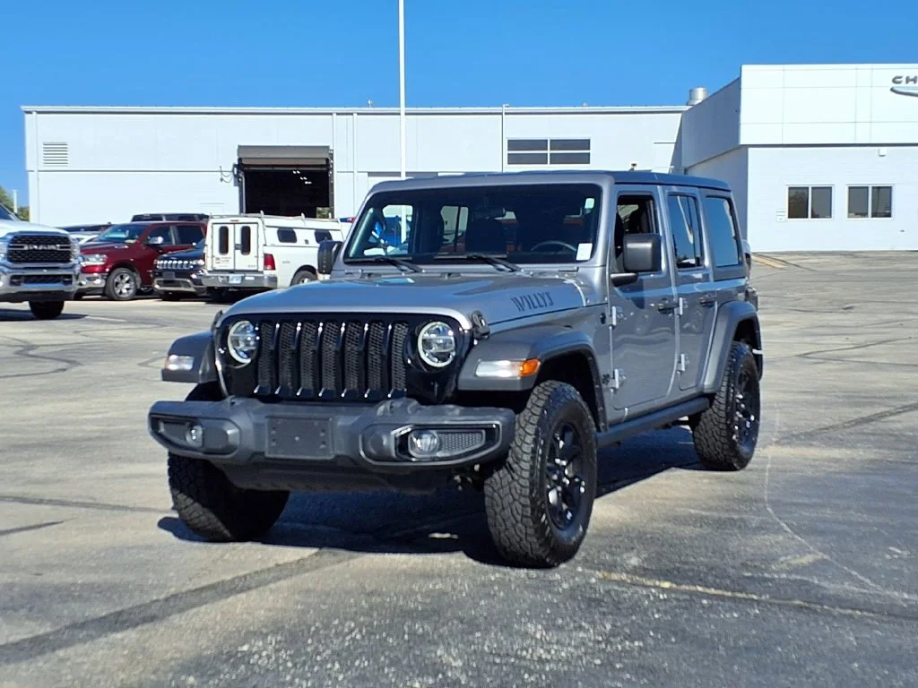 Used 2021 Jeep Wrangler Unlimited Willys with VIN 1C4HJXDG9MW533452 for sale in Kansas City