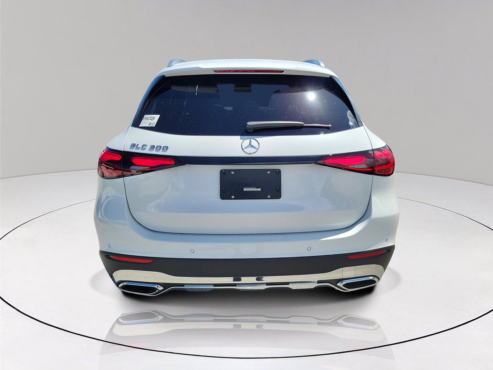 New 2027 MANUFAKTUR Moonlight White Metallic Mercedes-Benz GLC 300 image 34