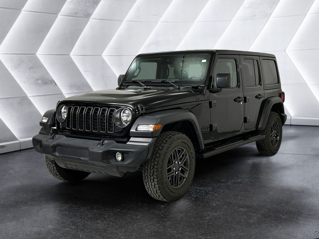 Used 2024 Black Jeep Sport S image 3