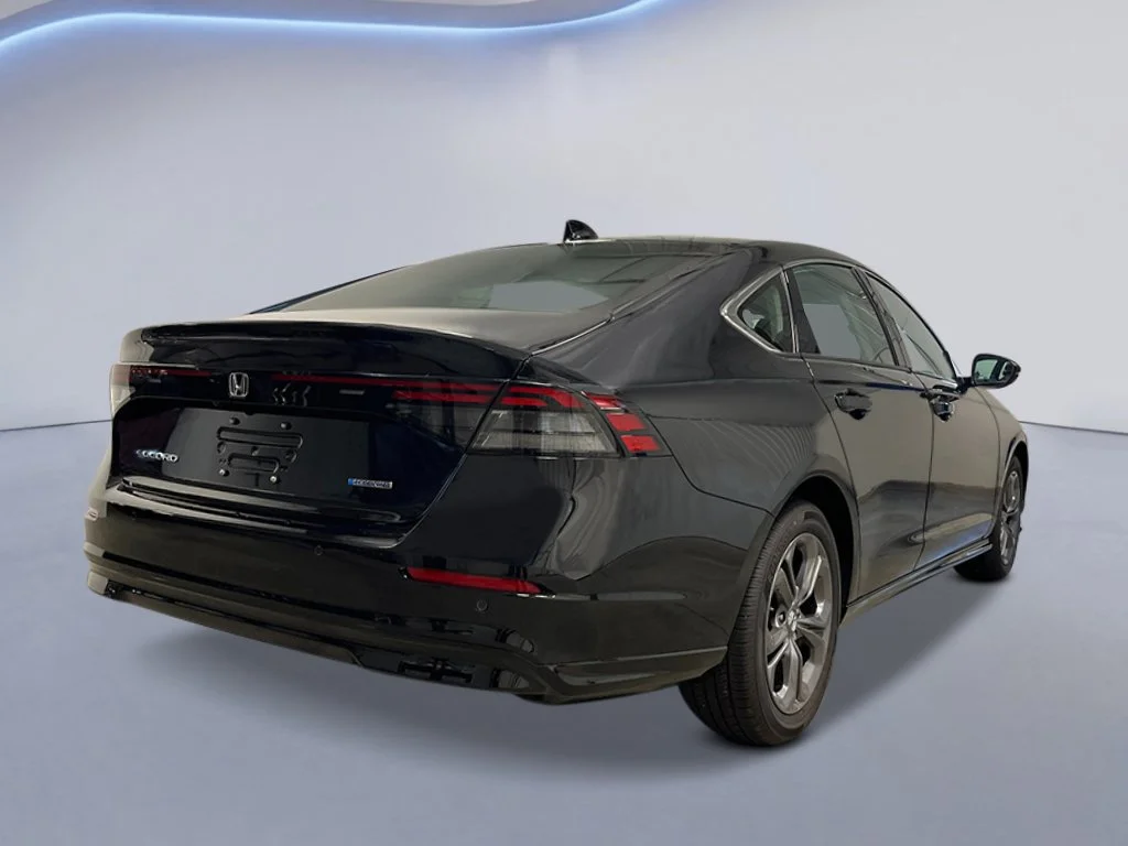 New 2026 Crystal Black Pearl Honda EX-L image 5