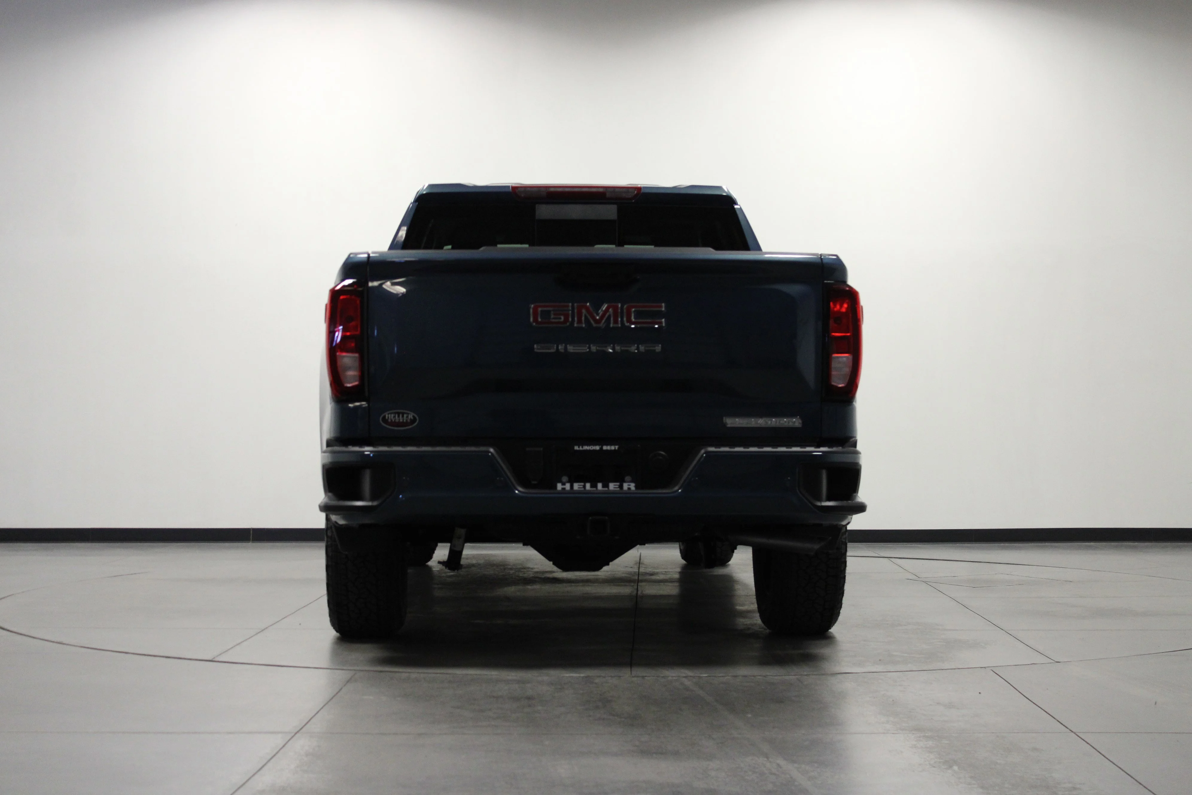 New 2026 DOWNPOUR METALLIC GMC Elevation image 5