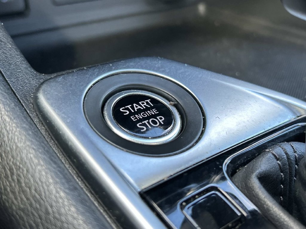 Used 2024 Gray Nissan SV image 24