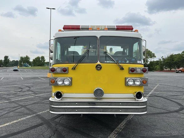 Used 1988 Yellow Sutphen  image 2