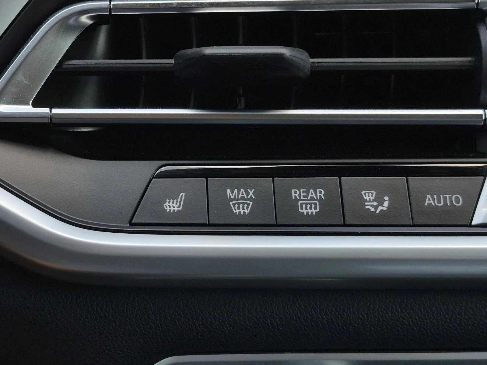 Certified Used 2023 Jet Black BMW sDrive40i image 34