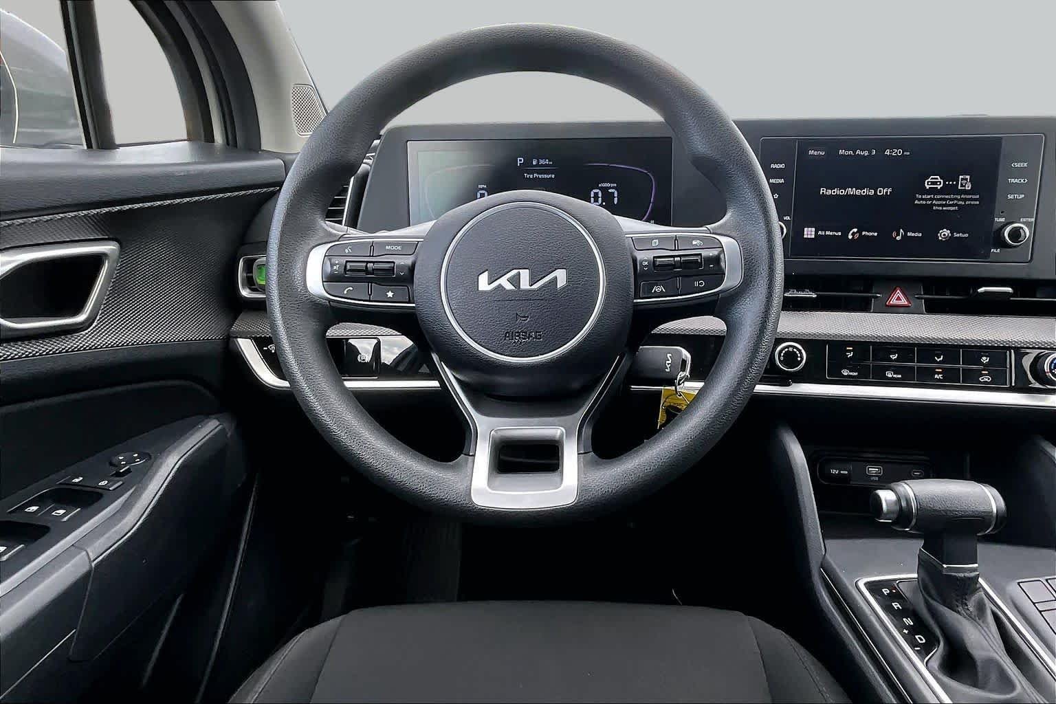 Pre-Owned 2025 Kia Sportage LX