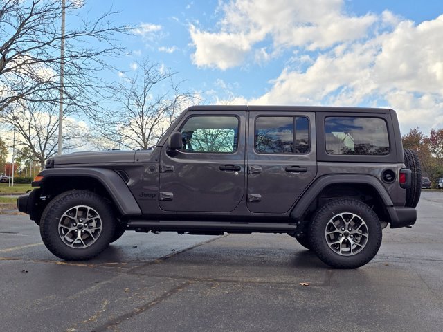 New 2026 Granite Crystal Metallic Clear-Coat Exterior Paint Jeep Sport S image 25