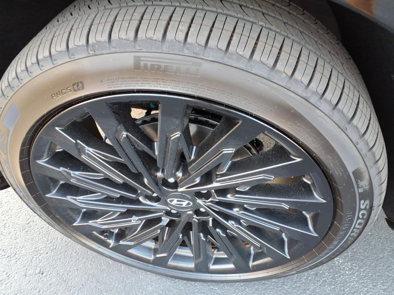 New 2027 Ecotronic Gray Matte Hyundai Calligraphy AWD image 15