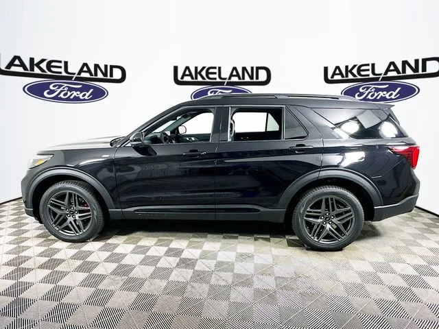New 2026 Ford Explorer ST-Line