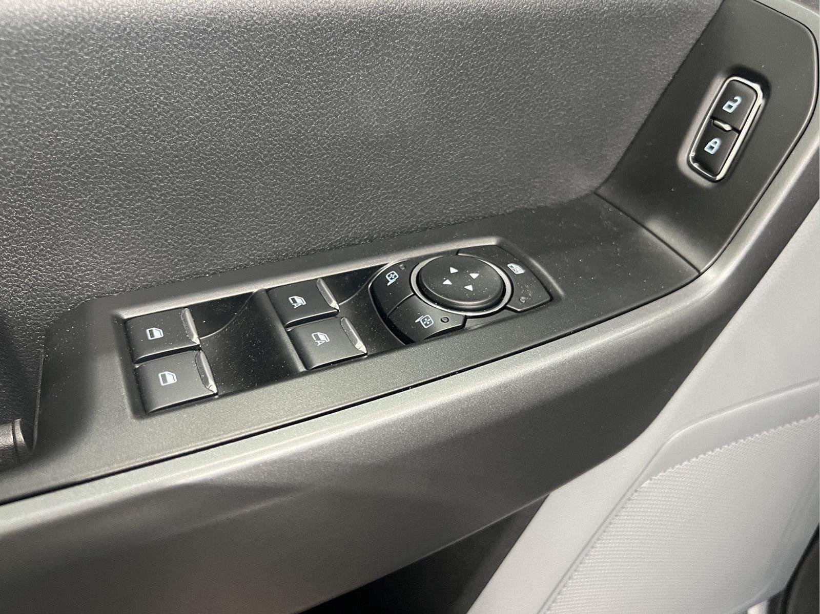 New 2026 Oxford White Ford F-250® XL image 13
