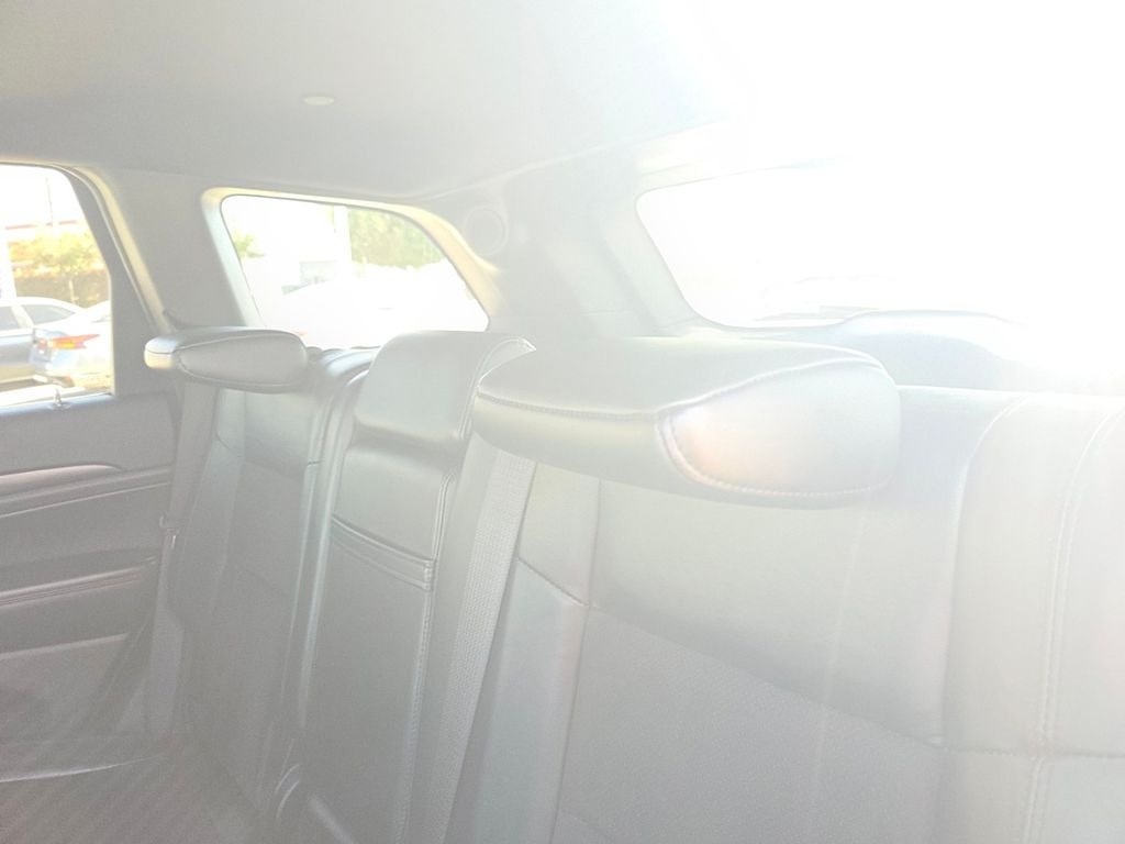 Certified Used 2020 Black Jeep Altitude image 16