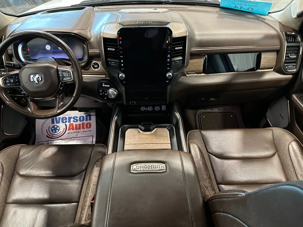 Used 2025 White Ram Limited image 28