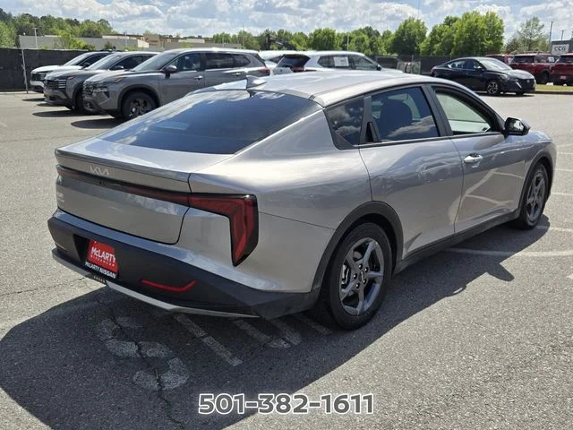 Used 2025 Gray Kia LXS image 5