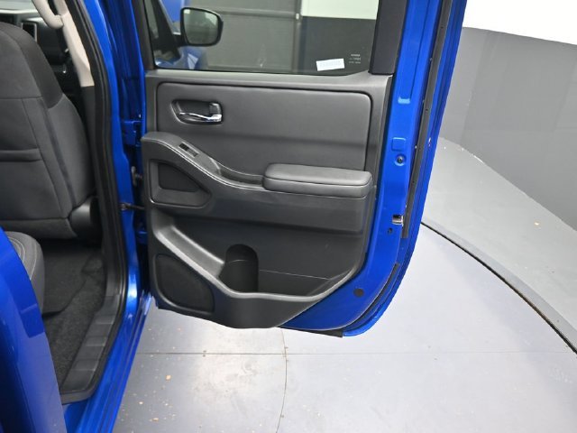 Used 2024 Blue Nissan SV image 15