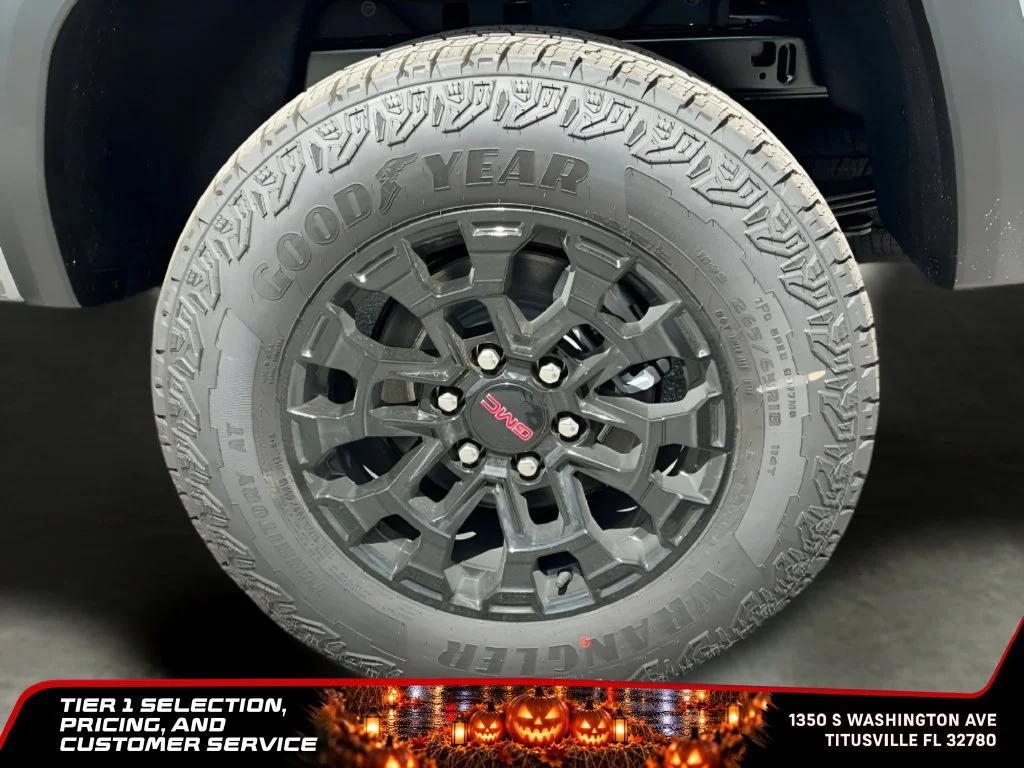 New 2026 Sterling Metallic GMC Elevation image 23