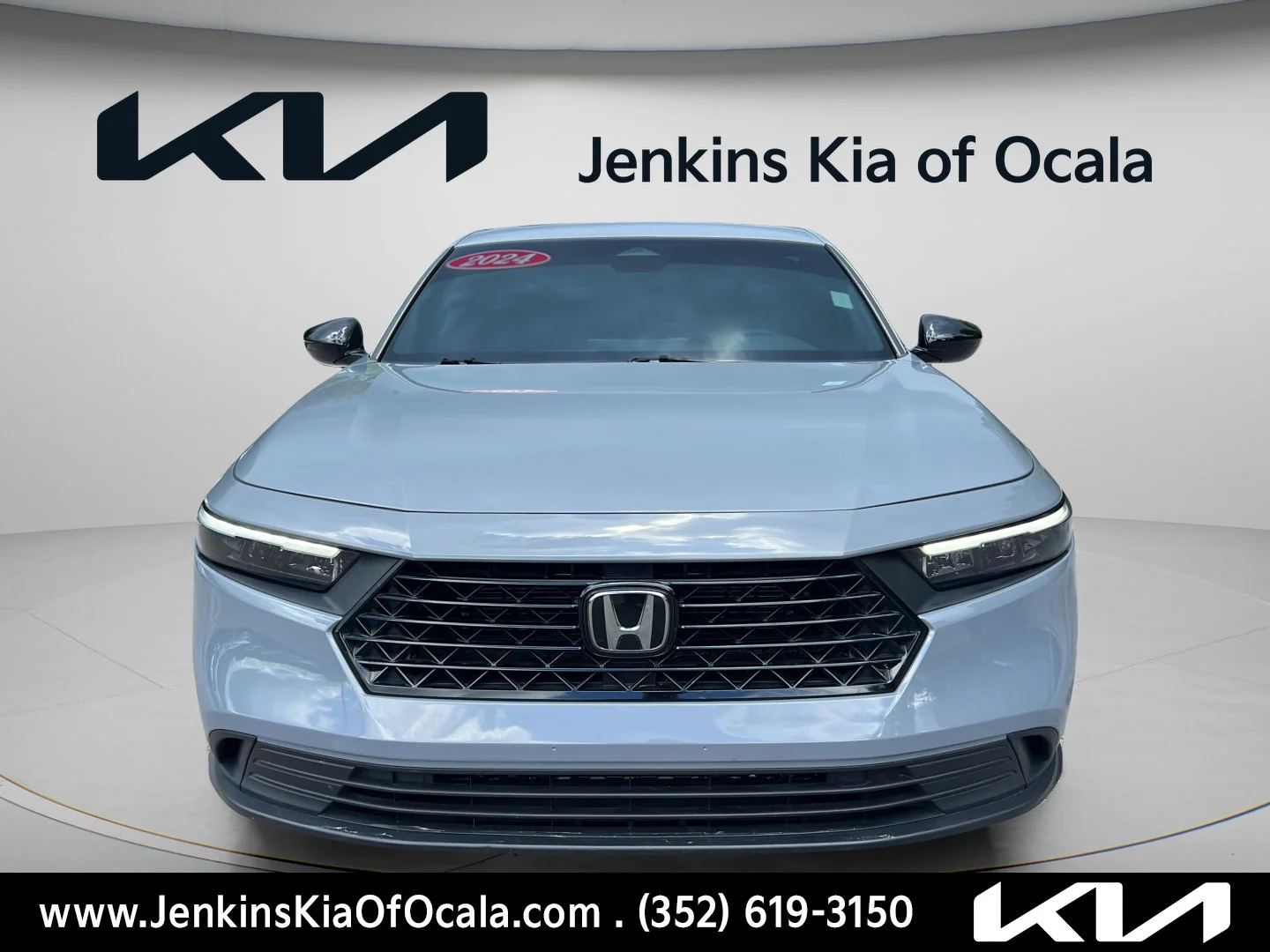 Used 2024 Gray Honda Sport image 8