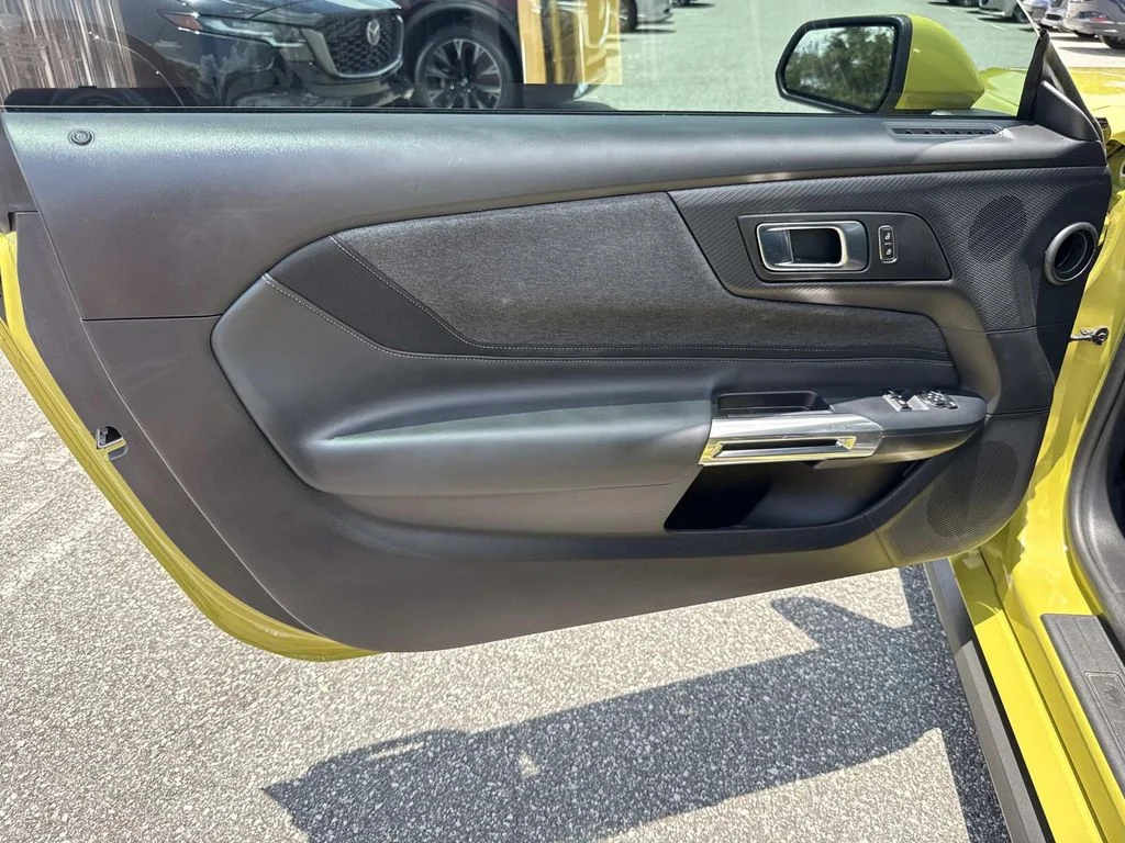 Used 2025 Yellow Ford EcoBoost image 12