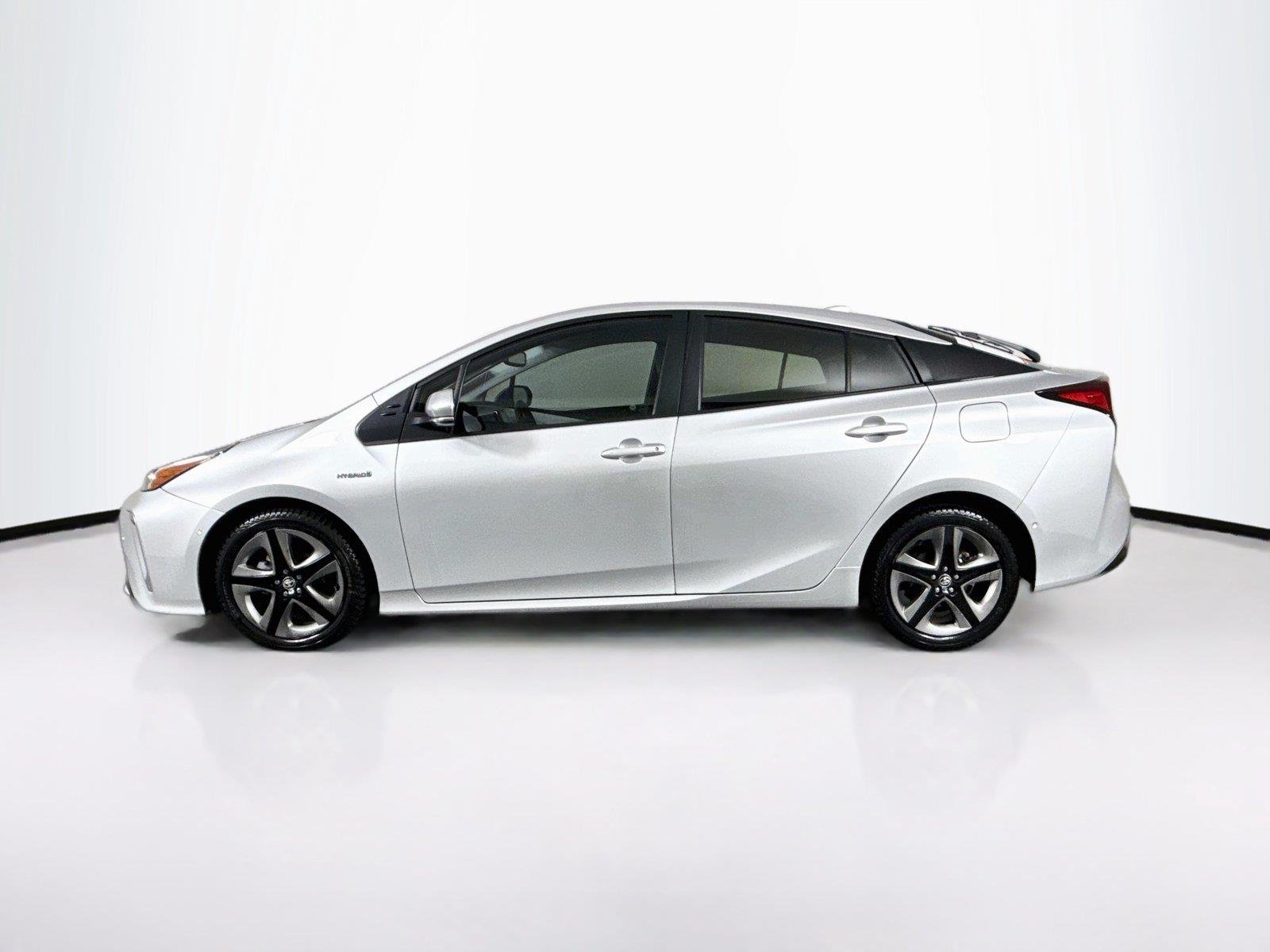 Certified Used 2022 Classic Silver Metallic Toyota Limited image 14