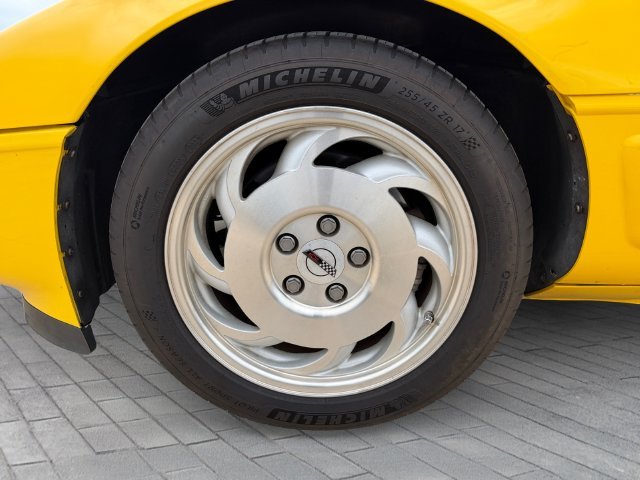 Used 1995 Yellow Chevrolet Base image 9