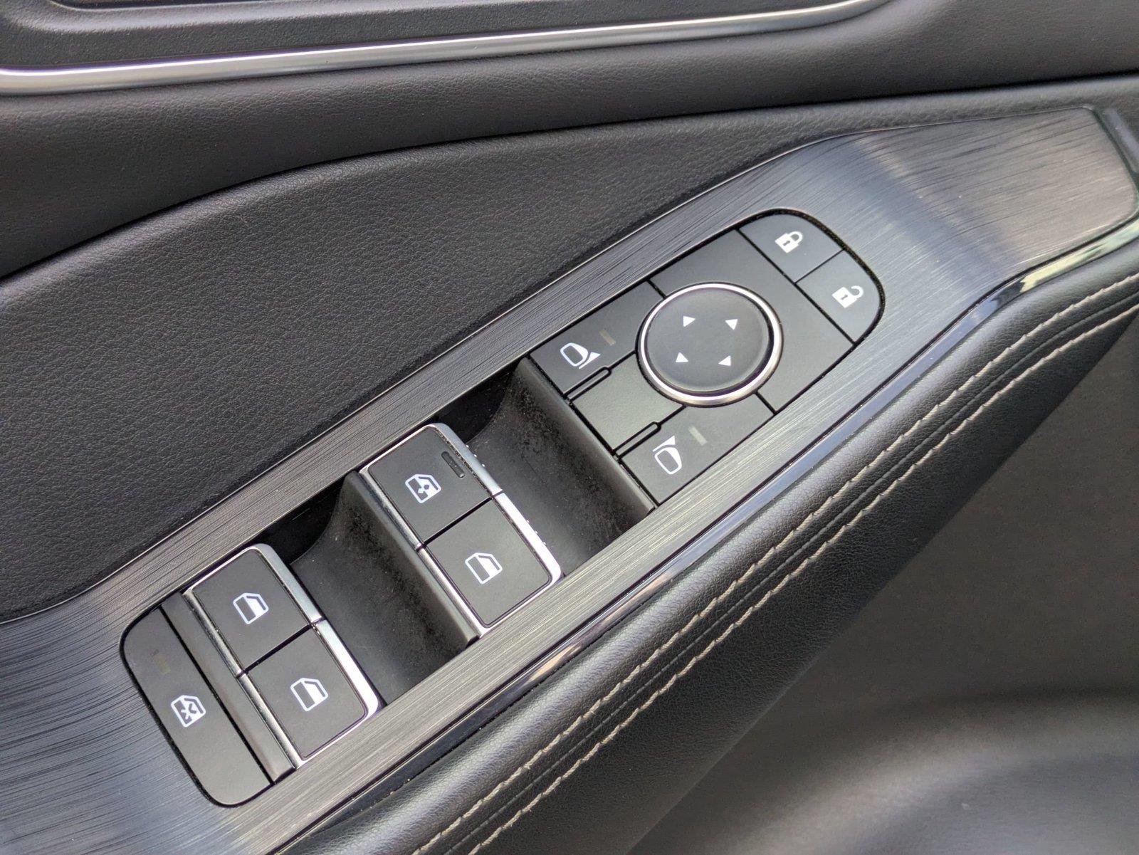 Used 2024 Boulder Gray Pearl Nissan Platinum image 13