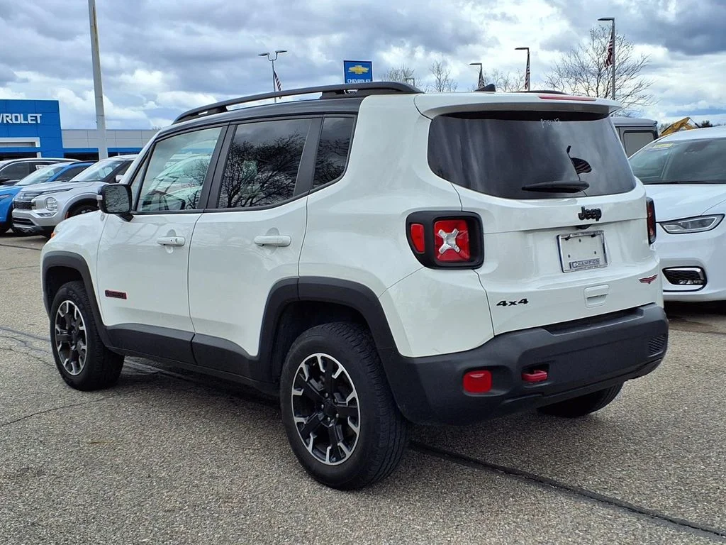 Used 2023 White Jeep Trailhawk image 7