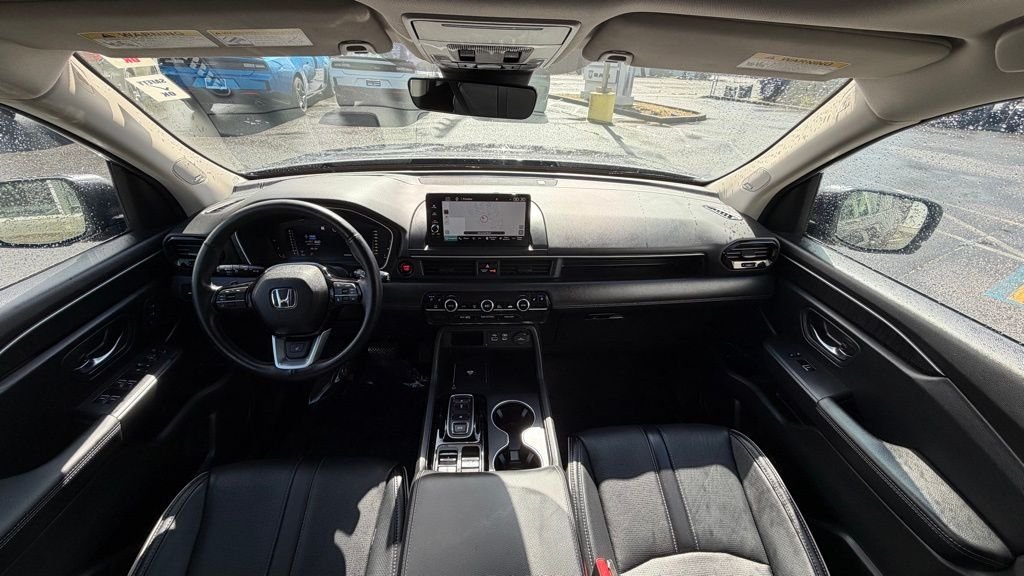 2025 Honda Pilot Elite - Photo 15