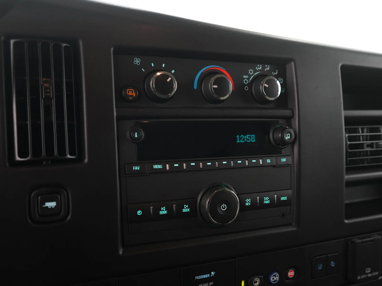 Used 2025 Summit White Chevrolet LT image 20