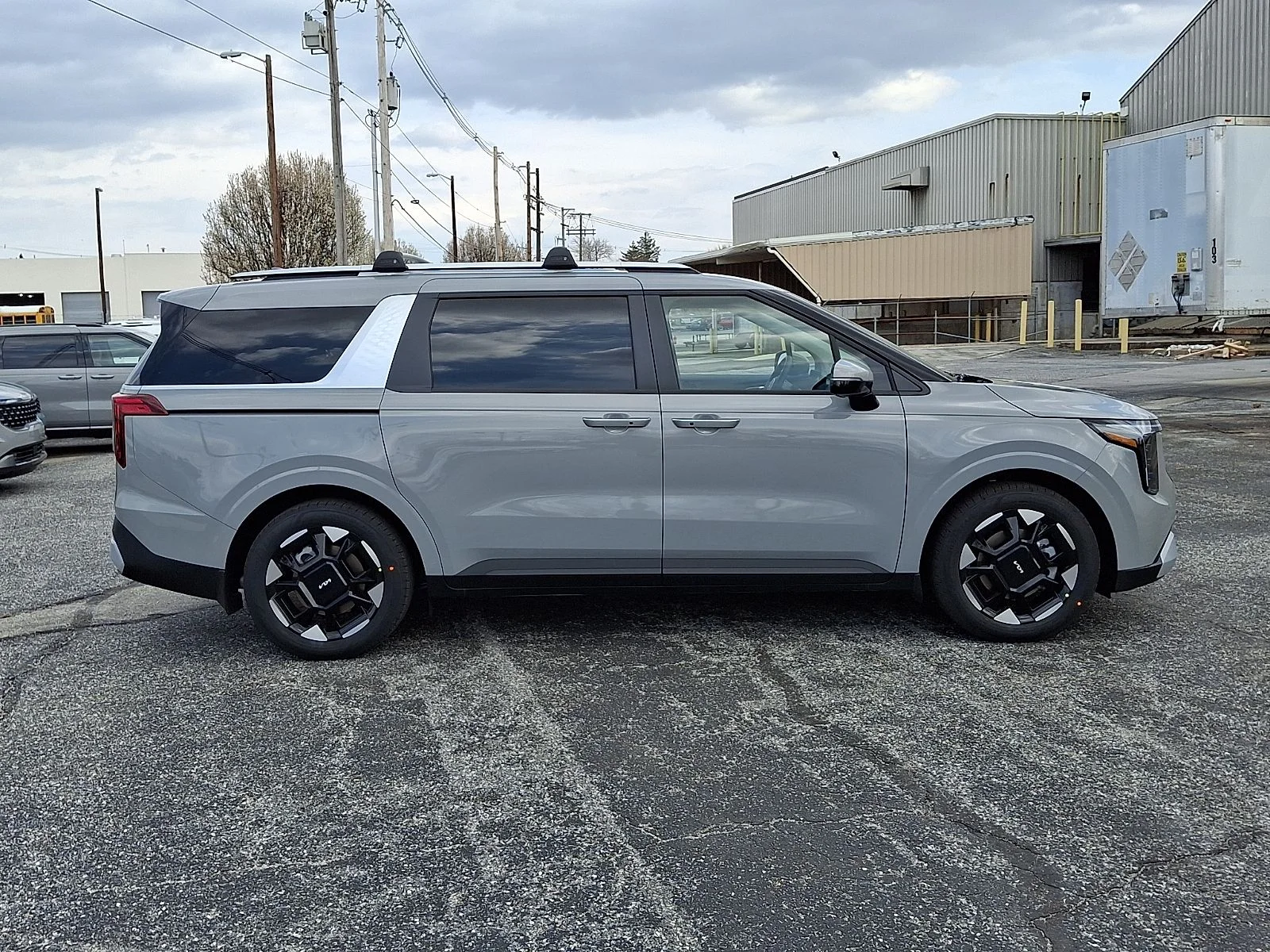 New 2026 White Kia EX image 9