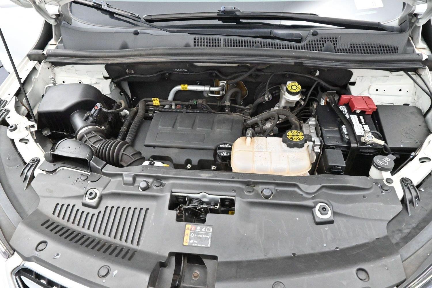 Used 2021 Summit White Buick Preferred image 29