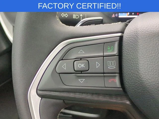 Used 2024 Gray Jeep Laredo image 19