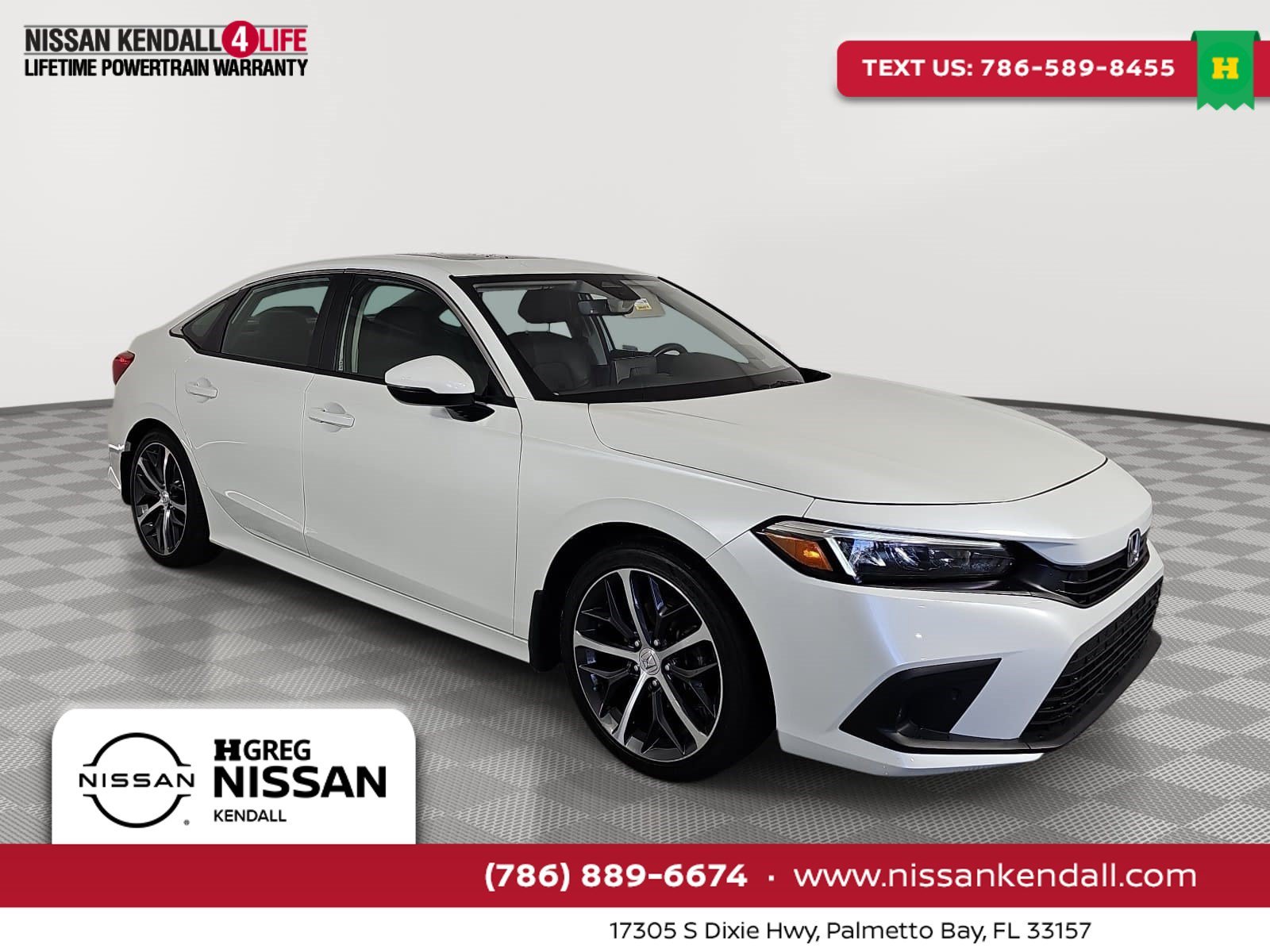 Used 2023 White Honda Touring image 1