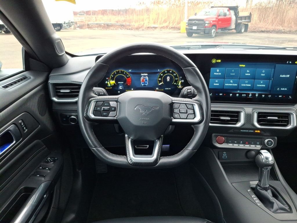 Used 2025 Silver Ford EcoBoost Premium image 11