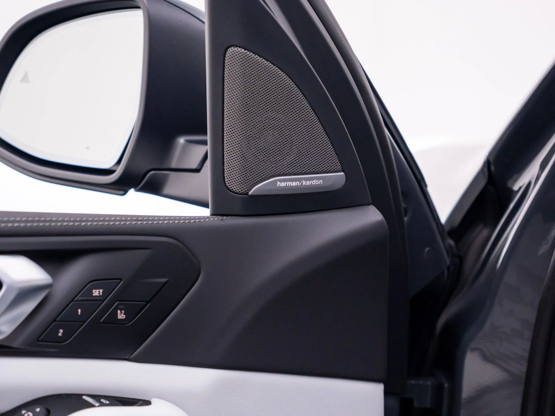 New 2026 Gray BMW xDrive50e image 15