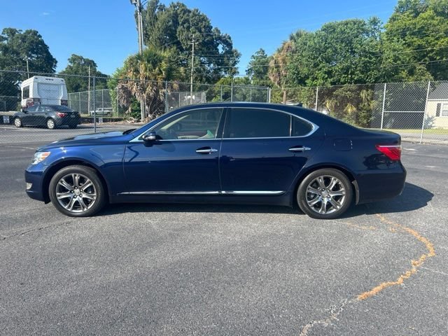 Used 2010 Deep Sea Mica Lexus L image 2