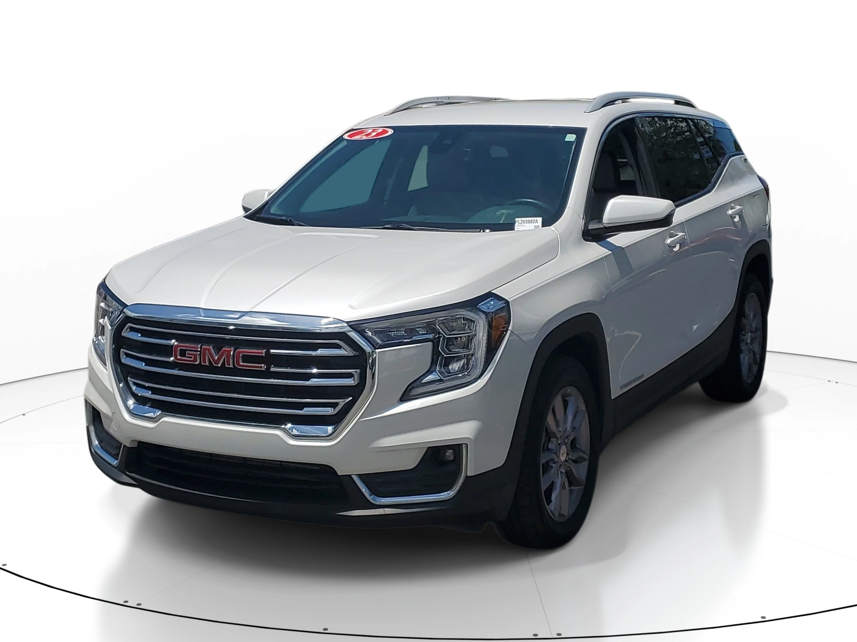 Used 2023 White Frost Tricoat GMC SLT image 3