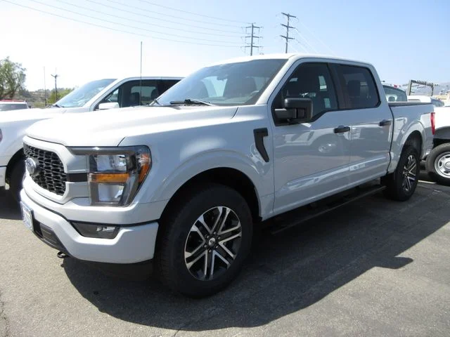 2023 Ford F-150 XL 4x4 SuperCrew 5-1/2 Box's photo