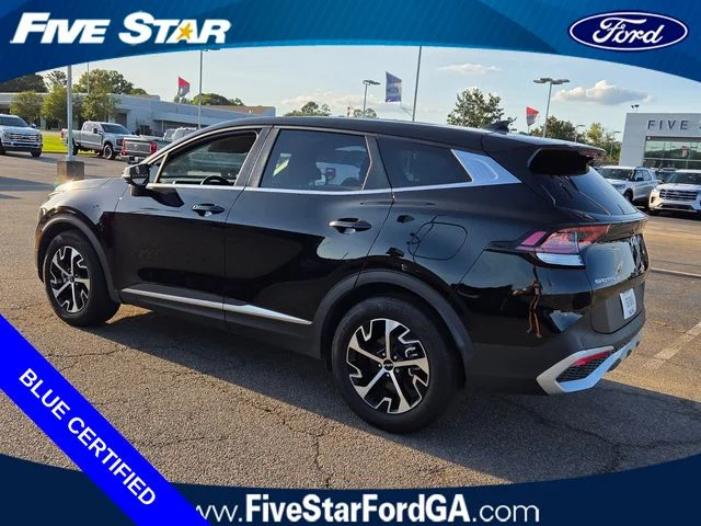 Used 2025 Black Kia EX image 5