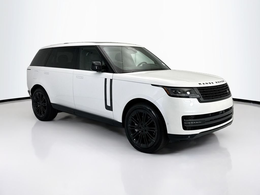 New 2026 Ostuni Pearl White LAND ROVER SE LWB 7-Seats / V8 image 3