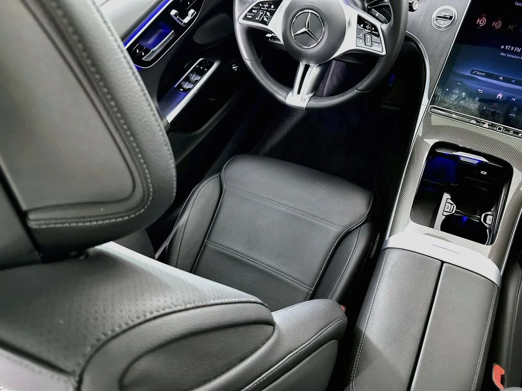 Used 2023 Blue Mercedes-Benz C 300 image 22
