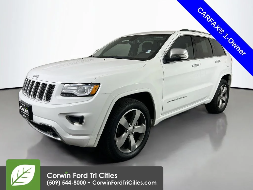 Used 2015 Bright White Clearcoat Jeep Overland image 5