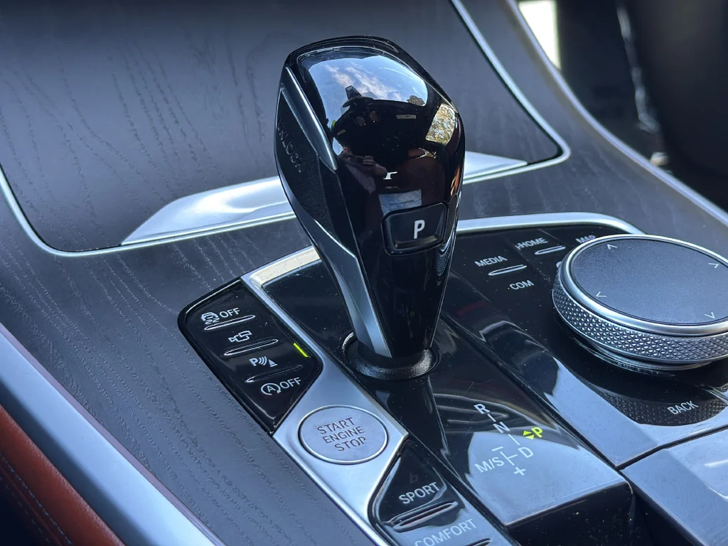 Certified Used 2022 Black BMW M50i image 30