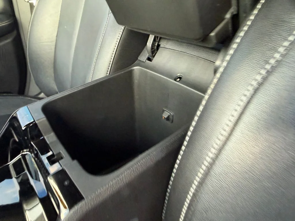 Used 2022 Gray Jeep Limited image 21