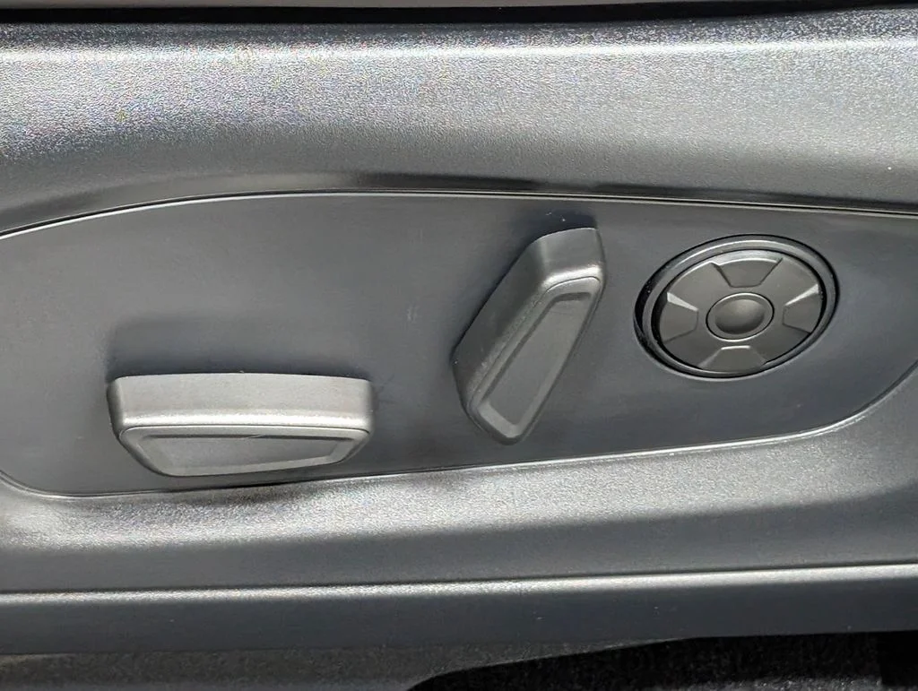 New 2026 Agate Black Metallic Ford Platinum™ image 12