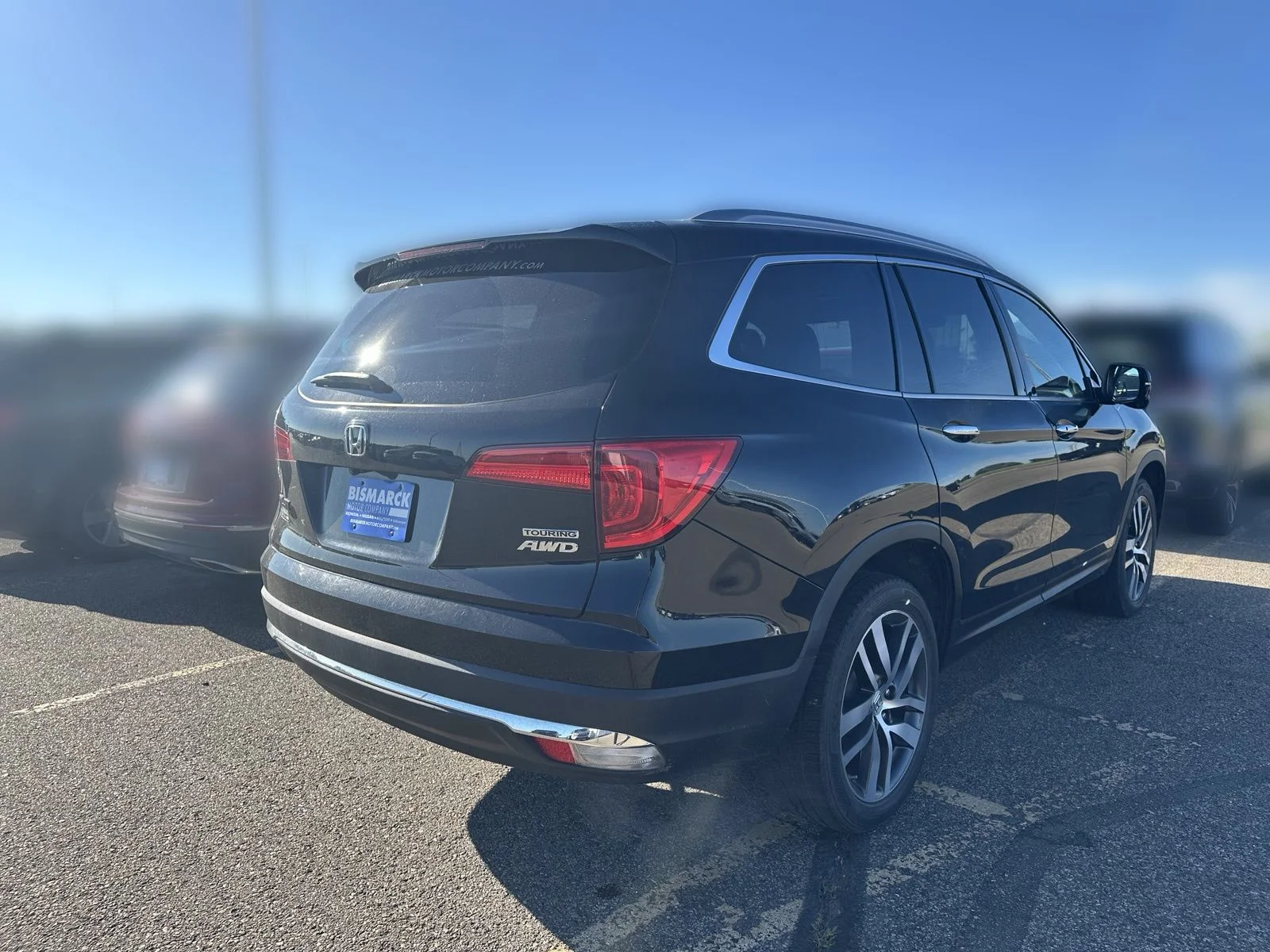 Used 2016 Black Honda Touring image 3