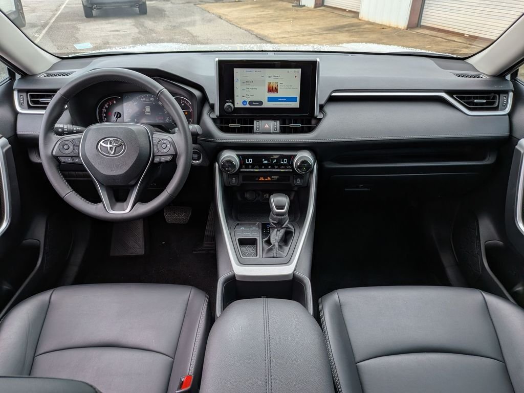 Used 2024 Beige Toyota XLE Premium image 26