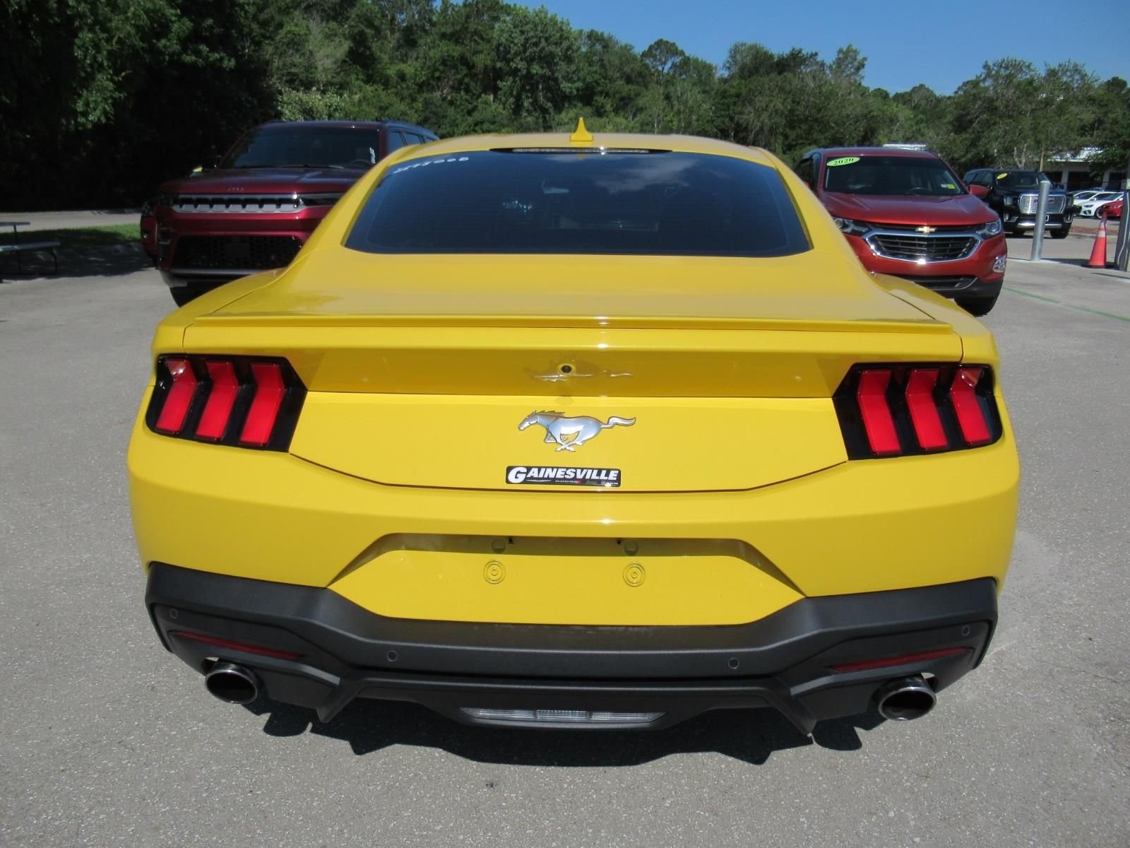 Used 2024 Yellow Ford EcoBoost Premium image 6
