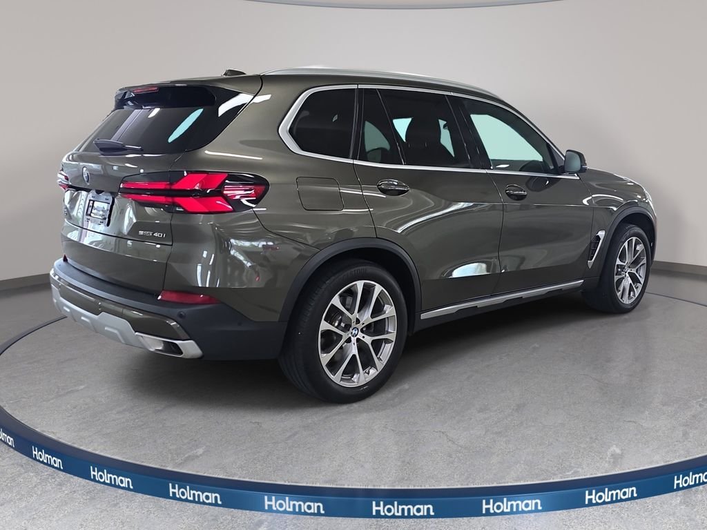 Certified Used 2024 Manhattan Green Metallic BMW sDrive40i image 6